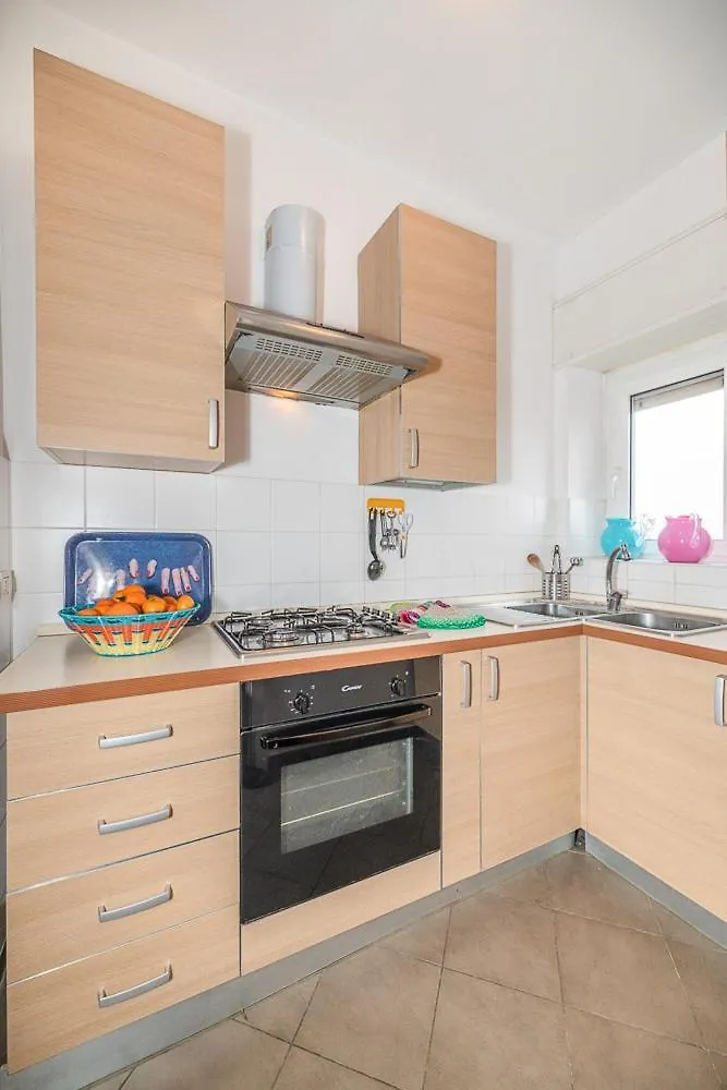 Bright And Quiet Apartment Close To Milan Fair 0*,